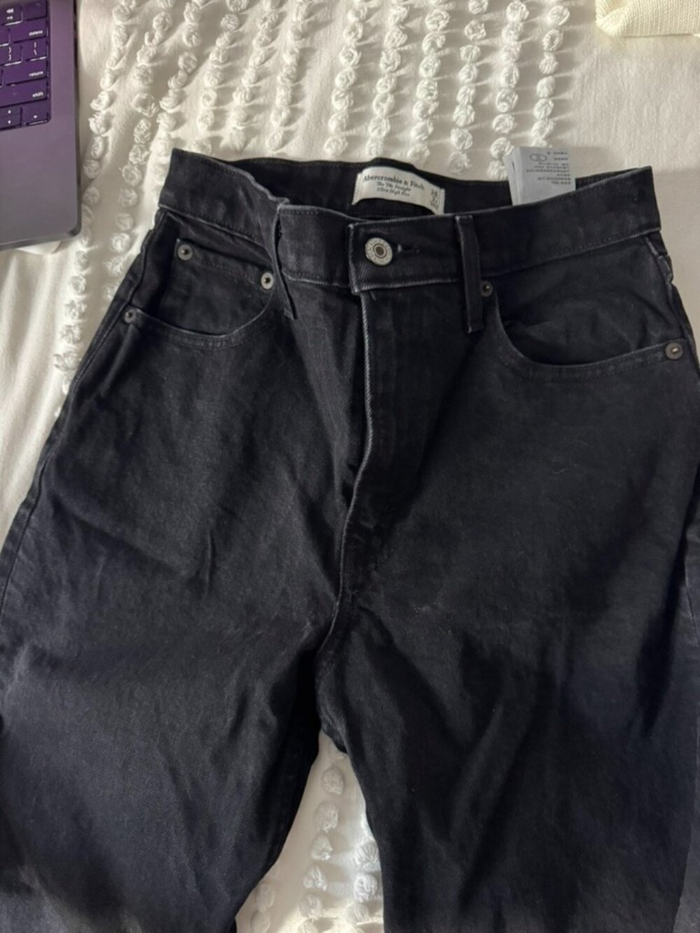 Abercrombie & Fitch 90's Straight Ultra High Rise